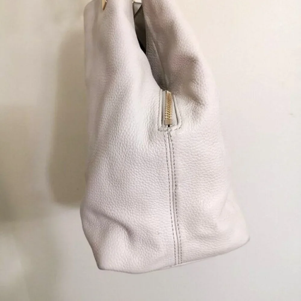 Vince Camuto vince camuto
